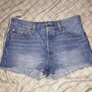 Levi 501 cutoffs.